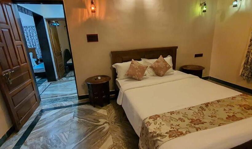 חדר משפחתי, Chira Meadows Ecoresort, Dapoli