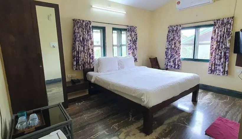 デラックスルーム, Chira Meadows Ecoresort, Dapoli