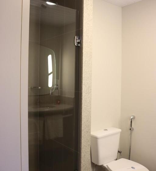 شقة غرفة واحدة, Ibis Guaxupe