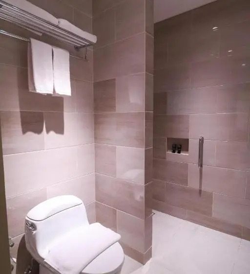 キングサイズベッドのデラックスルーム, Prime Park Hotel & Convention Lombok