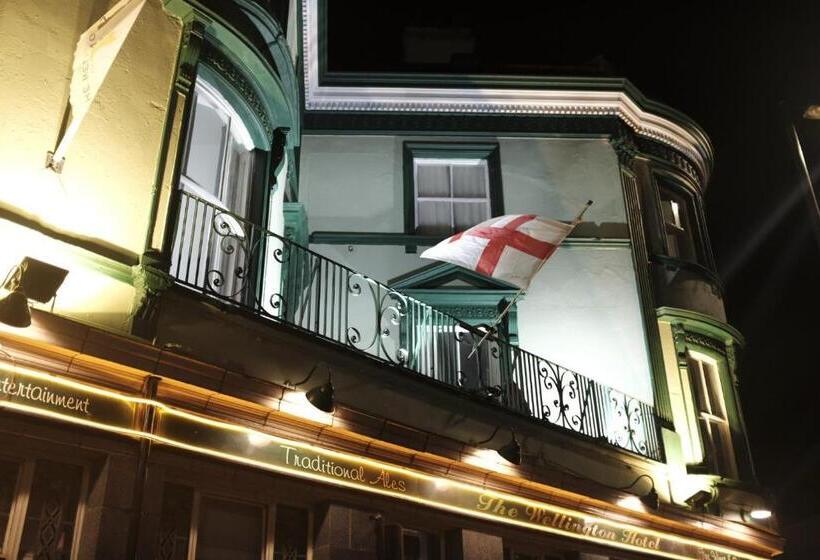 חדר משפחתי, The Wellington Hotel Birmingham   Breakfast Included, Near O2 Academy & City Centre