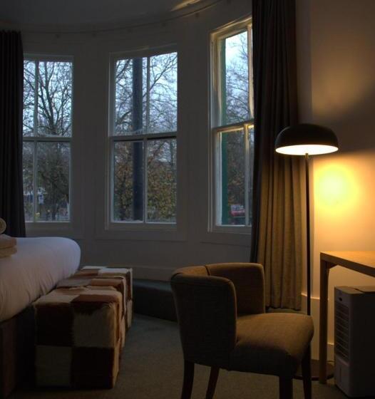 חדר משפחתי, The Wellington Hotel Birmingham   Breakfast Included, Near O2 Academy & City Centre