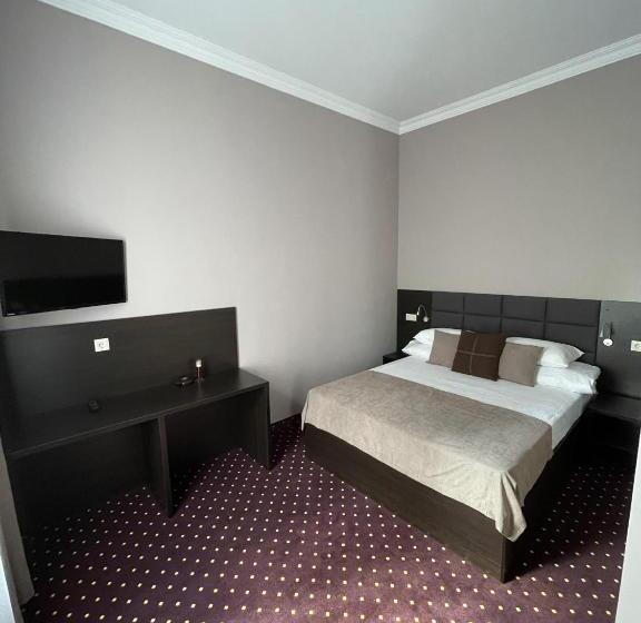 استودیو استاندارد با تخت کینگ, T&s Apart