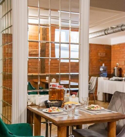 آپارتمان 1 خوابه, T&s Apart