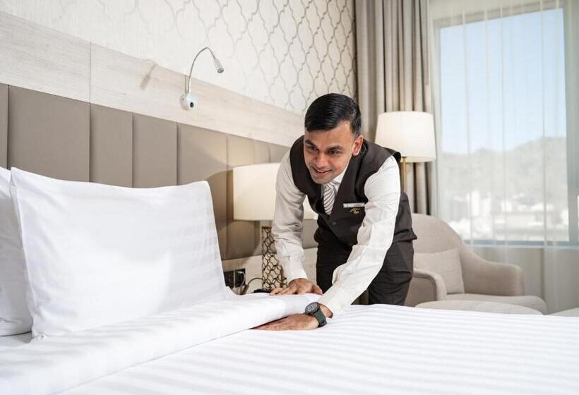 キングサイズベッドのスーペリアルーム, Wirgan Hotel Al Azizyah