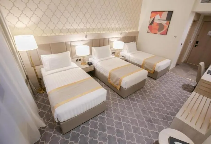 スーペリアトリプルルーム, Wirgan Hotel Al Azizyah