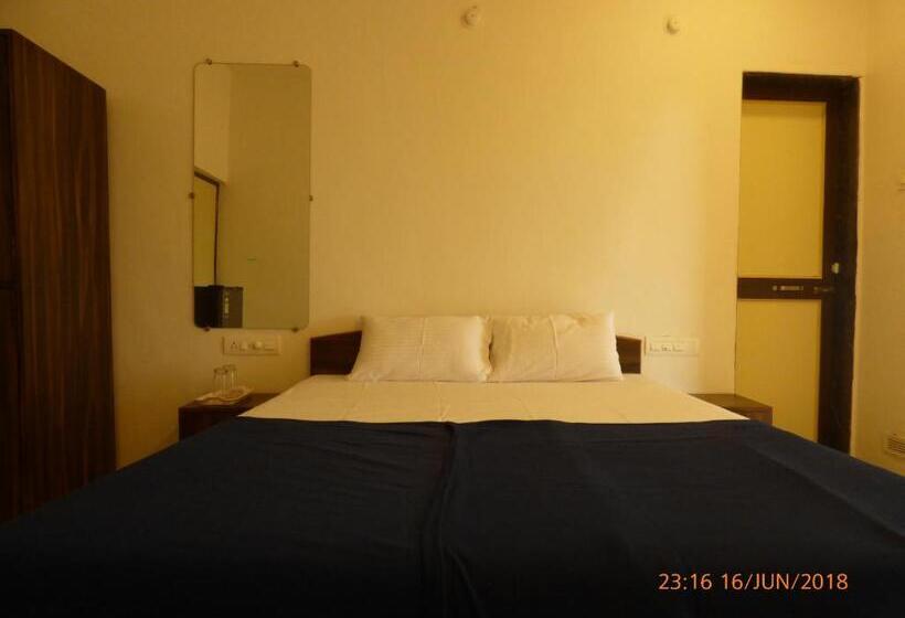 Номер Economy, Pinacle Inn