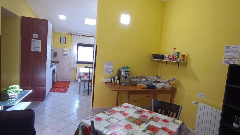 חדר סטנדרט לשלושה, Complesso Turistico Aurora   Camere B&b