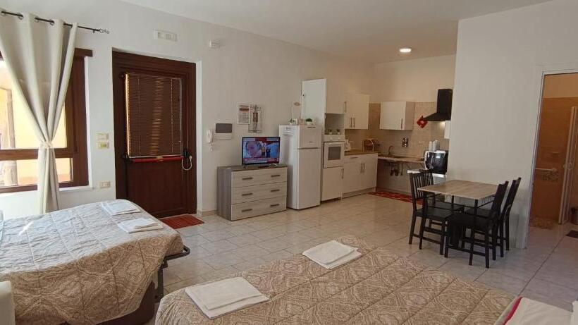 חדר סטודיו סטנדרד, Complesso Turistico Aurora   Camere B&b