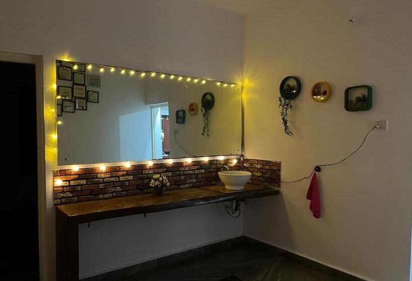 منزل 4 غرف نوم, 4bhk Private Farm House For Budget Group Stay