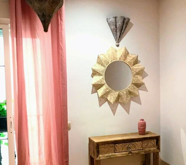 اتاق سوپریور, Triana Luxury Home