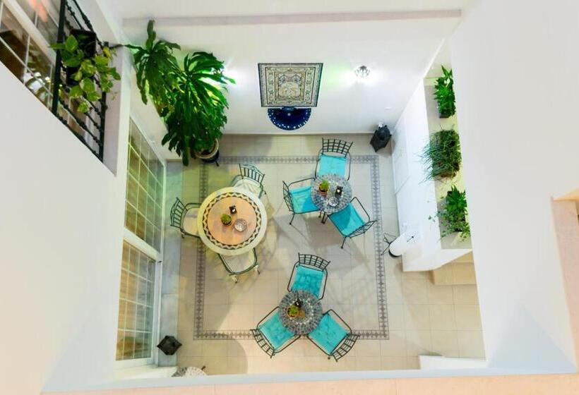 اتاق سوپریور, Triana Luxury Home