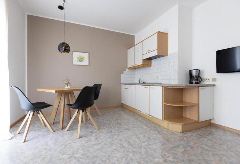 דירה בת חדר שינה 1 עם מרפסת, Residence Margreth