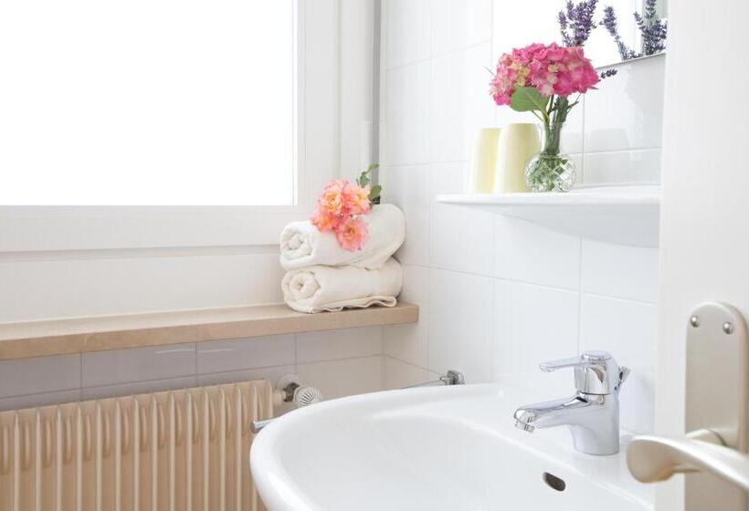 דירה בת חדר שינה 1 עם מרפסת, Residence Margreth