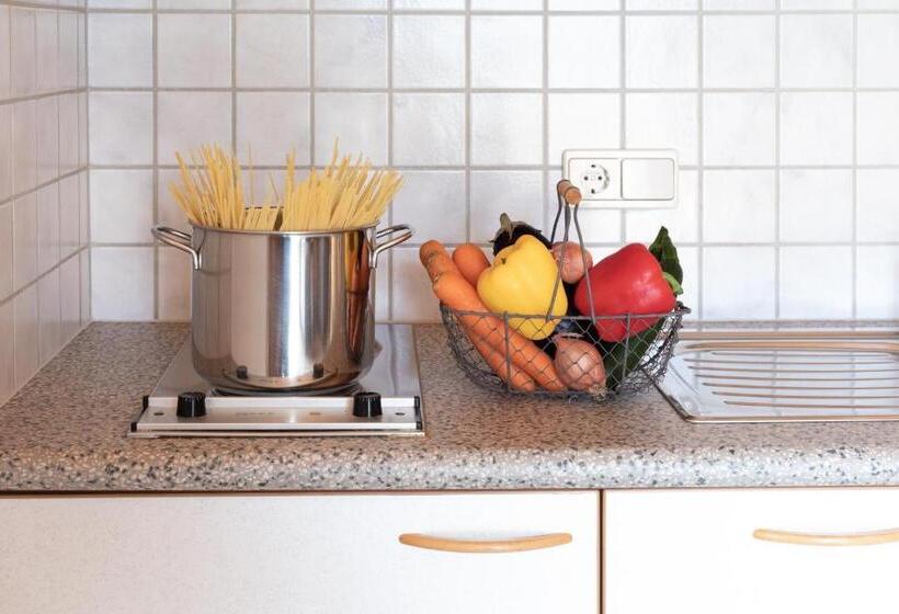 דירת חדר נוף לגינה, Residence Margreth