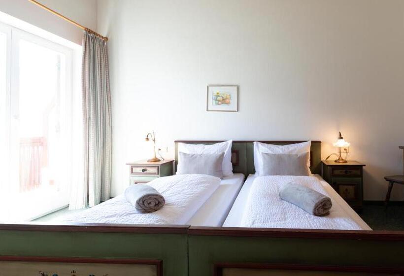 דירת חדר נוף לגינה, Residence Margreth