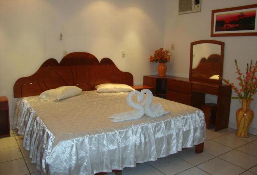 수피리어 룸, Sol Del Oriente Iquitos