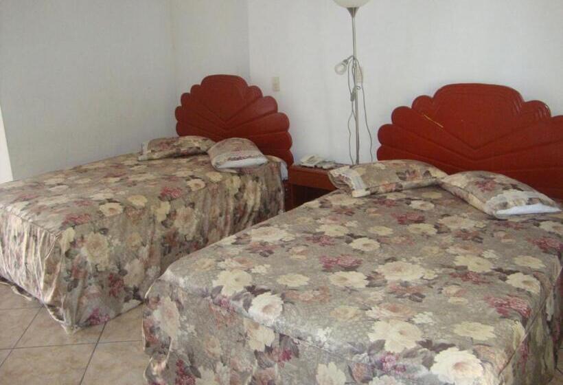 스탠다드 룸 더블 침대 2개, Sol Del Oriente Iquitos