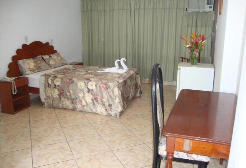 스탠다드 룸 더블 침대 2개, Sol Del Oriente Iquitos