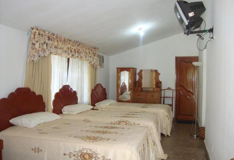 스탠다드 트리플 룸, Sol Del Oriente Iquitos