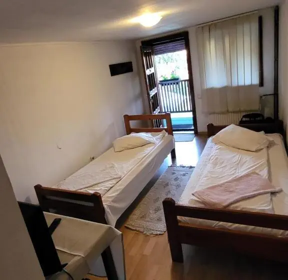Standard-huone, Betty Panzio