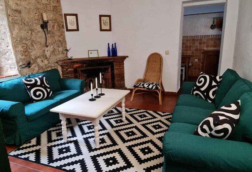 スリーベッドルーム　ヴィラ, Complejo Rural Huerta Grande