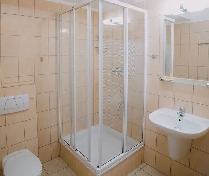 스탠다드 룸, Belami