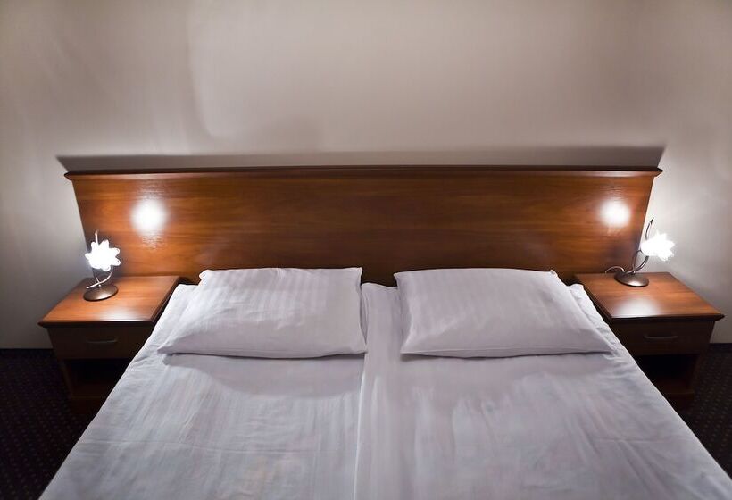 스탠다드 룸, Belami