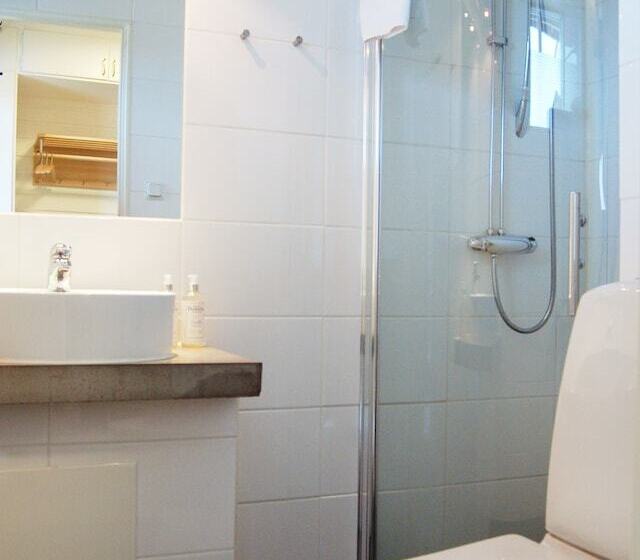 בקתת חדר, Camp Ripan