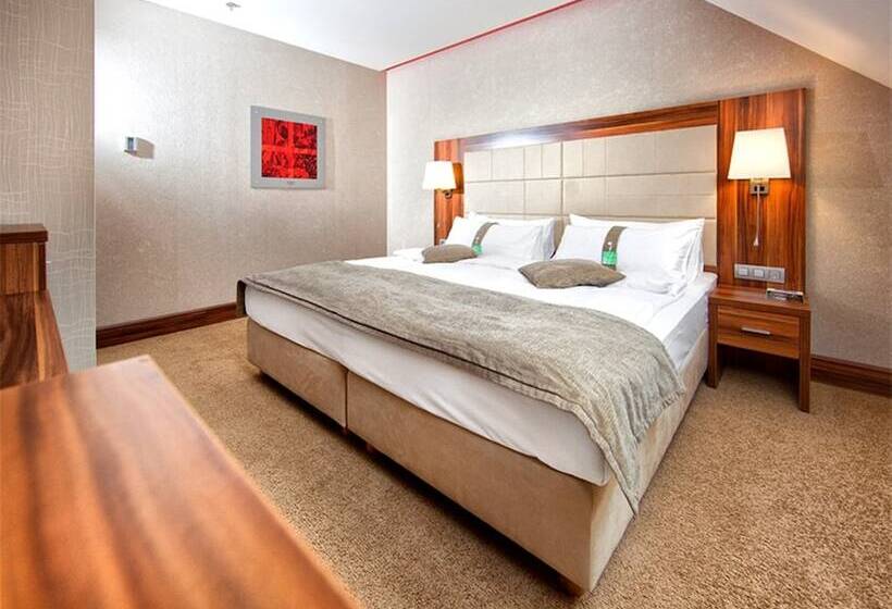 سوییت, Holiday Inn Trnava, An Ihg