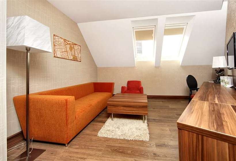 سوییت, Holiday Inn Trnava, An Ihg