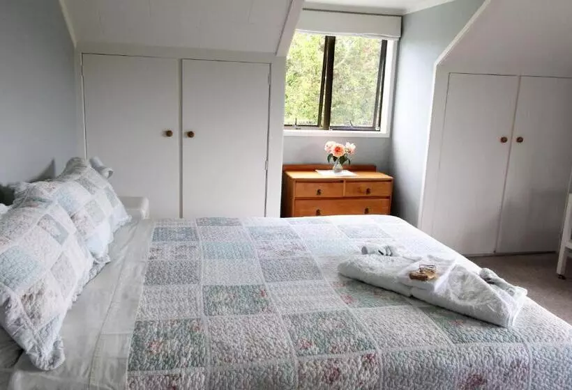 Standard-huone Vuoristonäkymä, Jacaranda Lodge