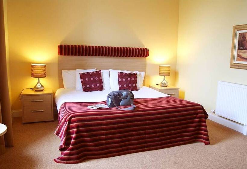 חדר קלאב, Number 10