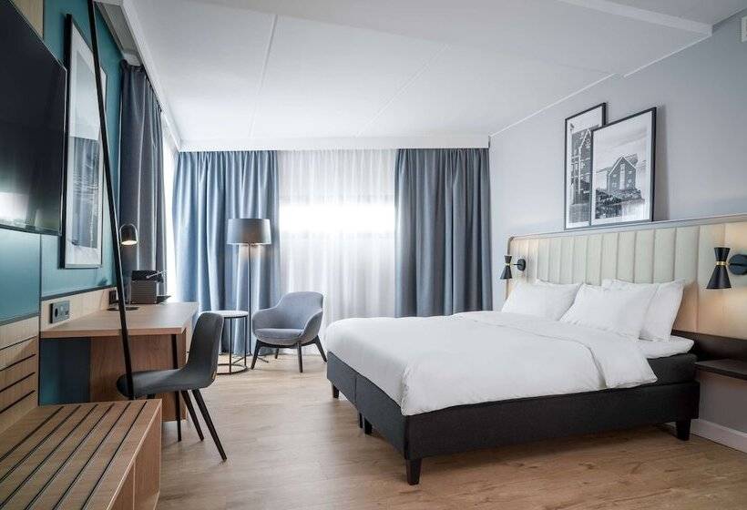 小型套房, Radisson Hotel & Conference Centre Oslo Airport