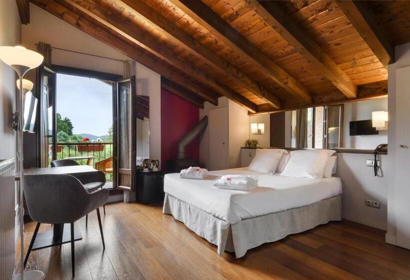 가든 전망 주니어 스위트, Rural Iribarnia