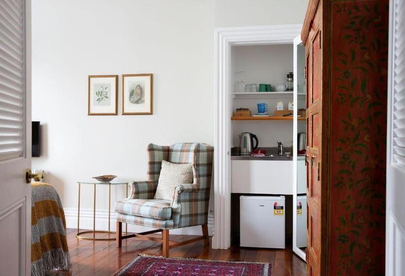 חדר סטנדרט, The Martinborough