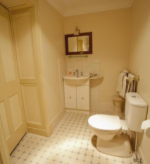 استودیوی استاندارد, Robe House Heritage Accommodation