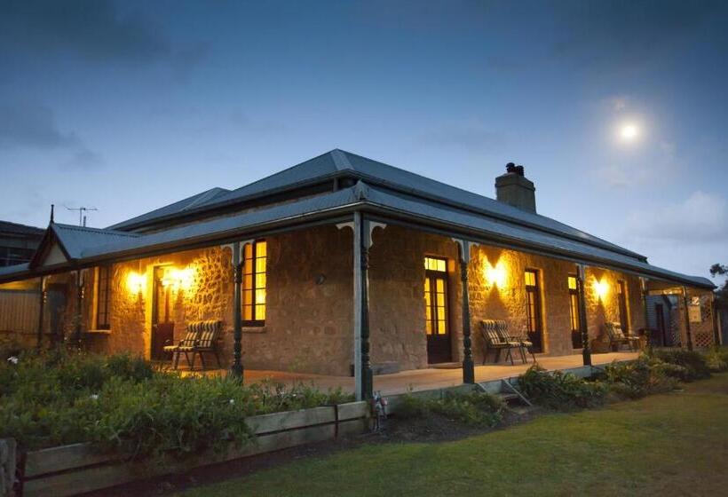 استودیوی استاندارد, Robe House Heritage Accommodation