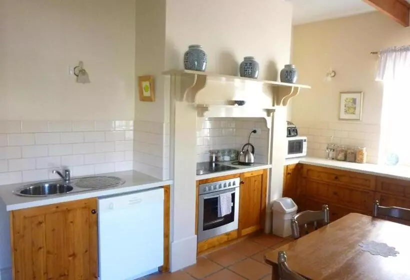 2ベッドルームアパートメント, Robe House Heritage Accommodation