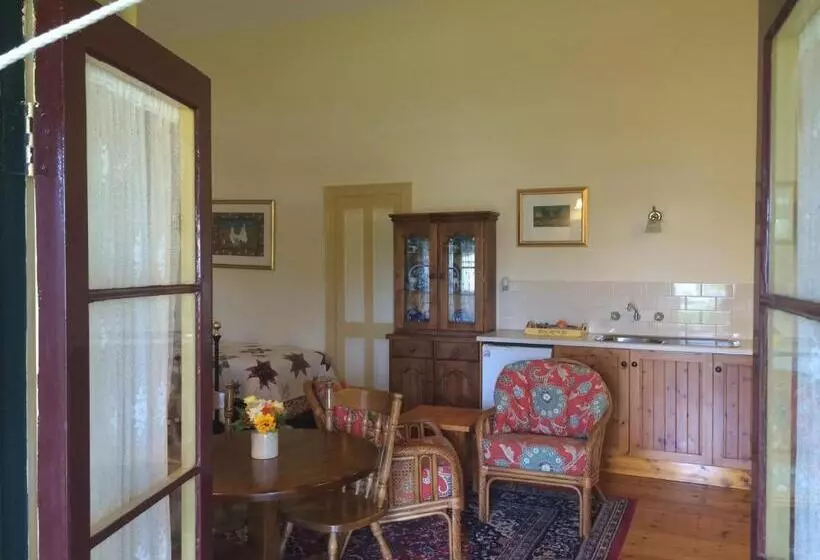 ガーデンビュースタンダードルーム, Robe House Heritage Accommodation
