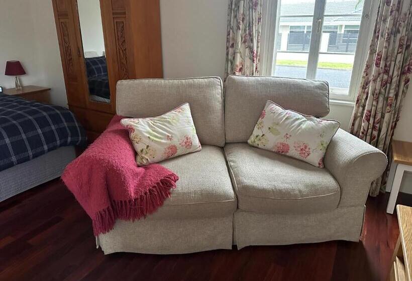 اتاق استاندارد با چشم‌انداز باغ, Robe House Heritage Accommodation