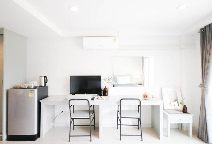 スタンダードルーム, Tonkla Boutique