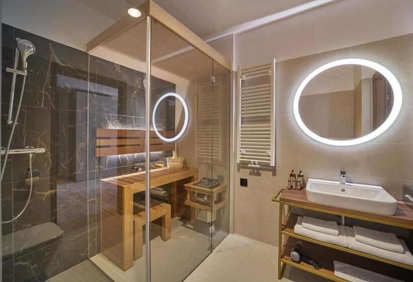 スタンダードスタジオ, Five Seasons Szklarska Poręba