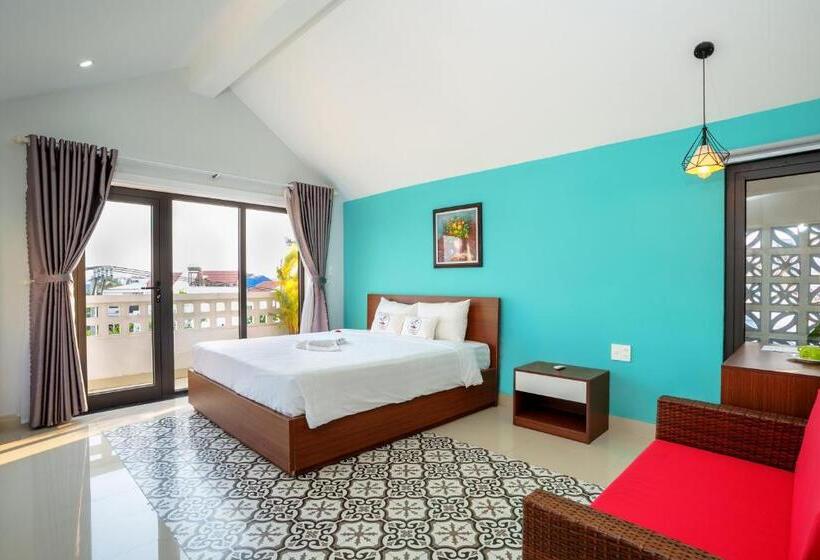 اتاق لوکس با بالکن, Hai Dao Hoi An Villa