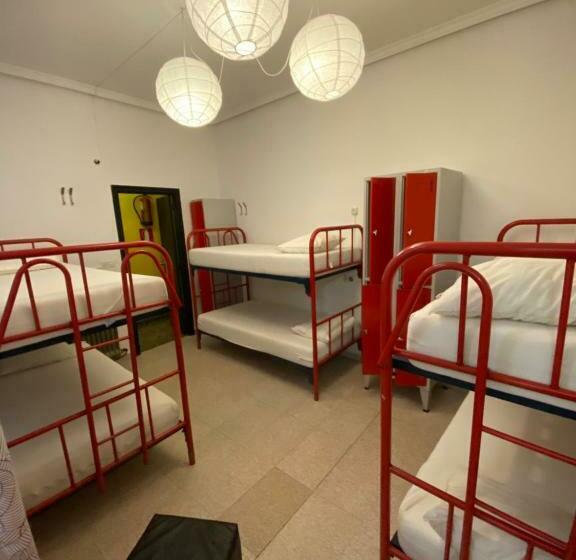 اتاق خانوادگی, Barbieri Sol Hostel