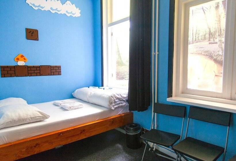 اتاق استاندارد با سرویس بهداشتی مشترک, The Flying Pig Uptown