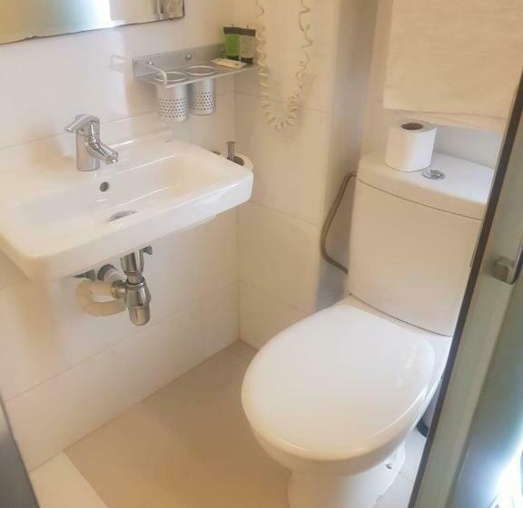 اتاق استاندارد یک نفره, Palermo