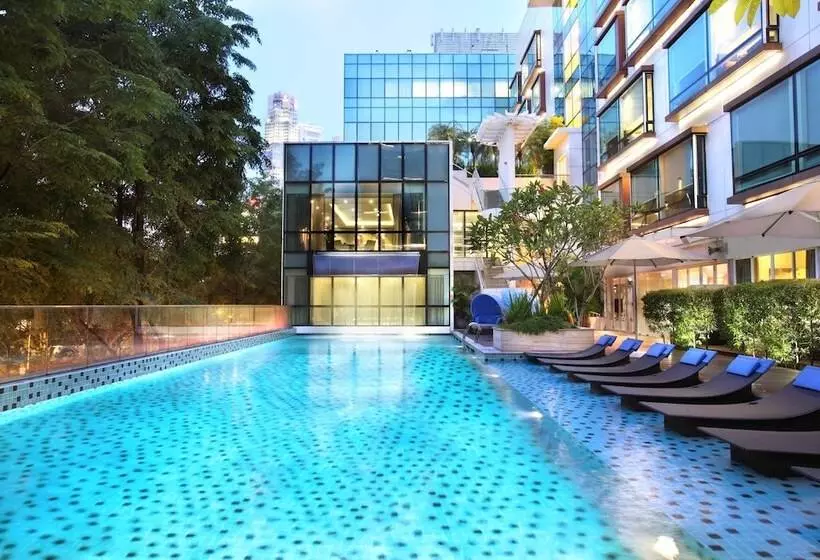 Deluxe Room, Park Regis By Prince Singapore   Newly Renovated