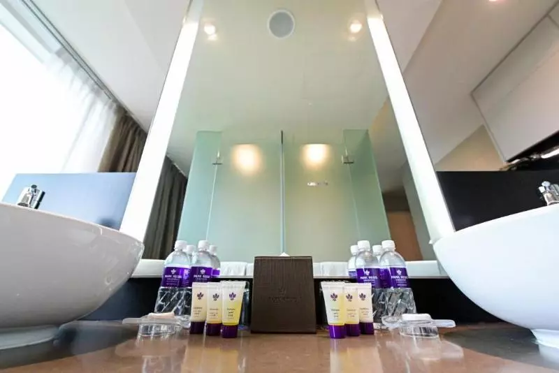 Standard Room, Park Regis By Prince Singapore   Newly Renovated