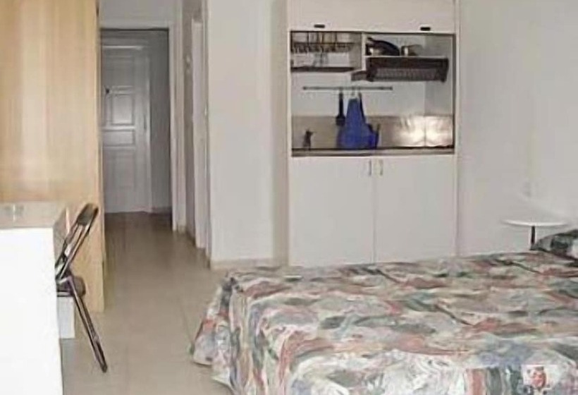 סטודיו אקונומי, Milos Apartments